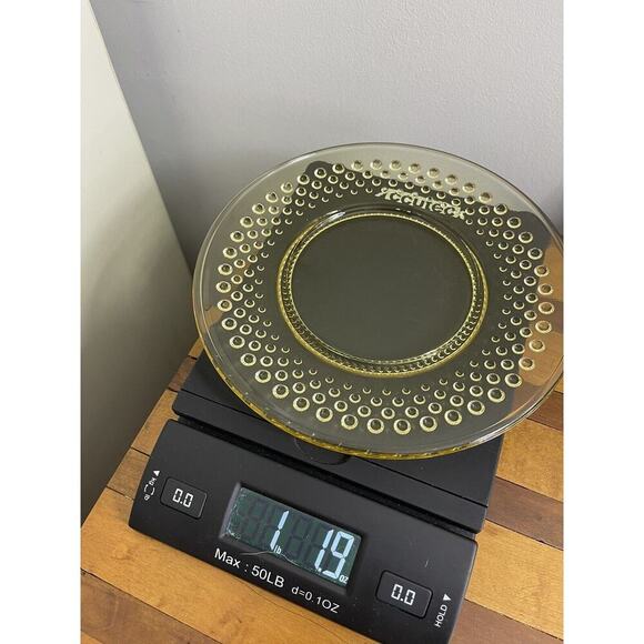 (1) Vintage Yellow Glass Salad Plate Luncheon Bubble‎ Hobnail 7.5" - Picture 7 of 7